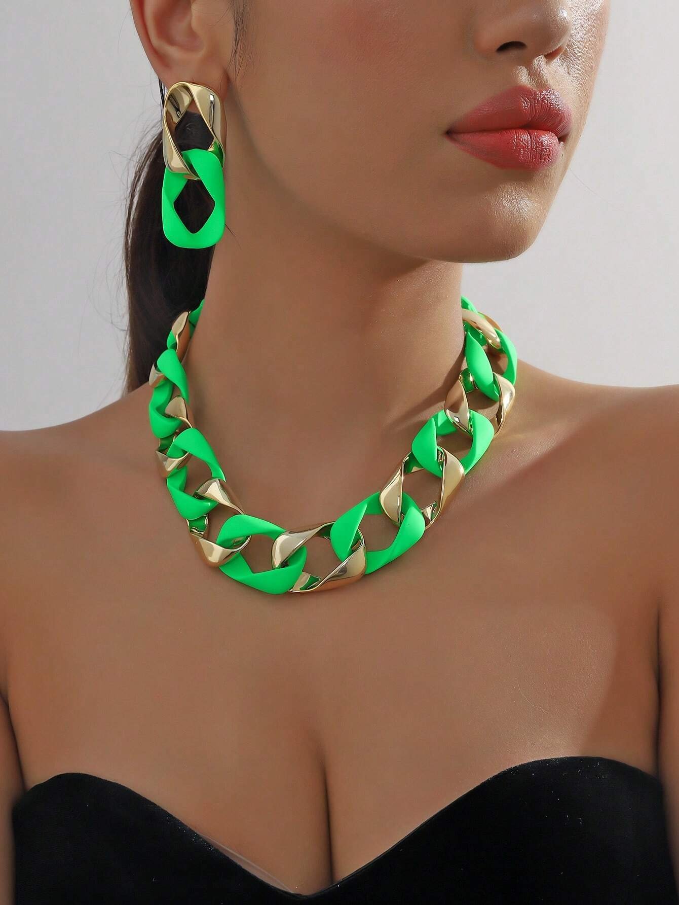 Twist Link Chain Fashionable Jewelry Set