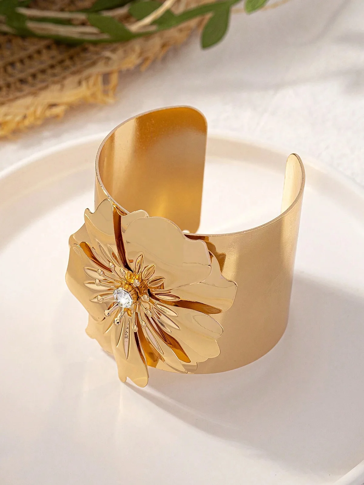 Unique Exaggerated Metallic Floral Imitation Pearl Wide Cuff Bracelet