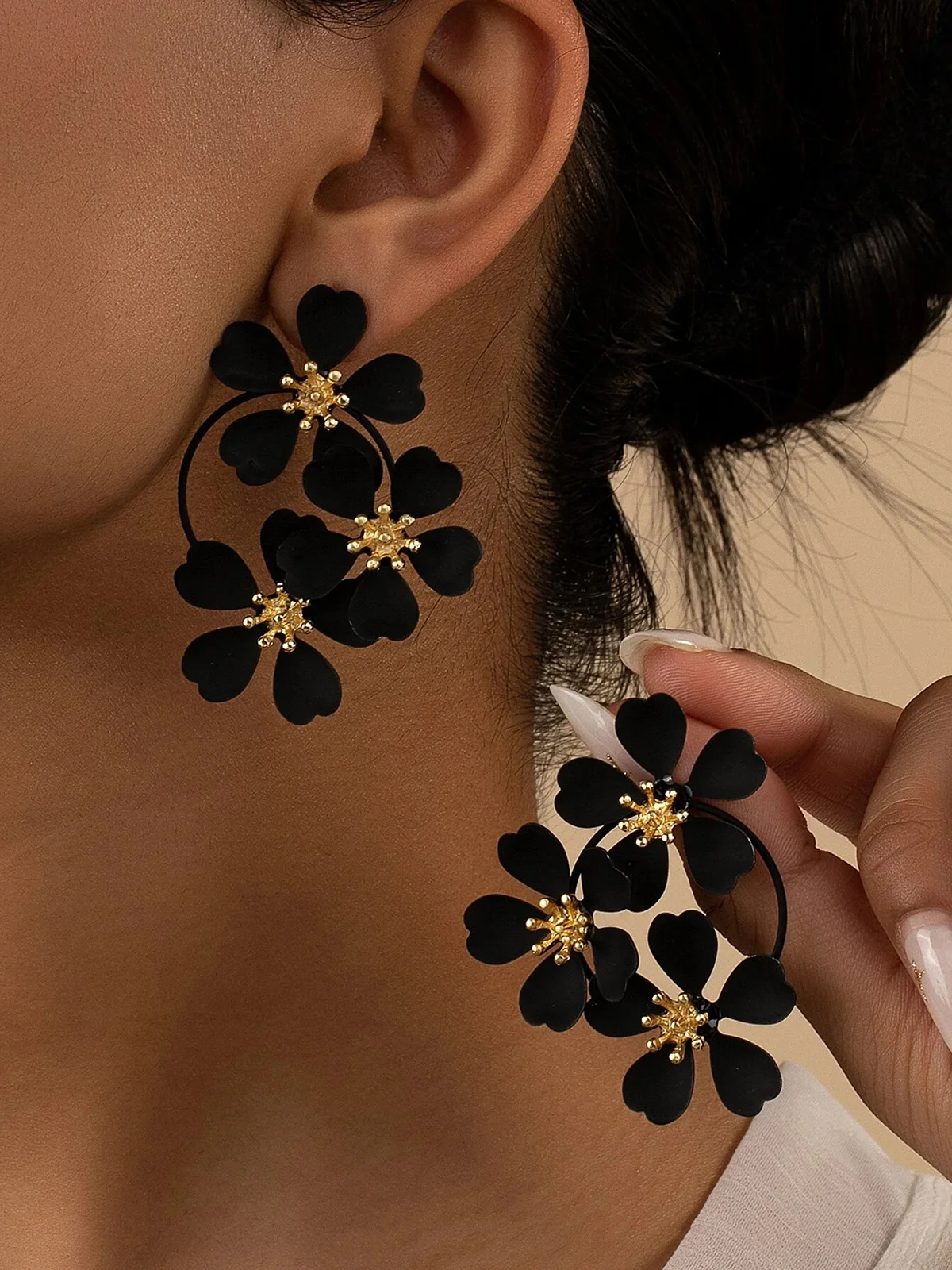 Elegant Floral Metal Dangle Earrings